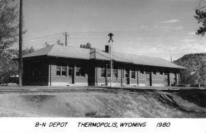 Thermopolis Wyoming BN Railroad Depot Real Photo Antique Postcard K99273