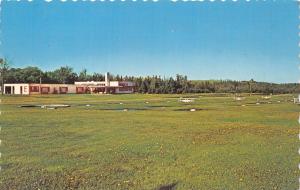 COATICOOK QUEBEC CANADA LA PISCICULTURE du LAC LYSTER POSTCARD 1970s