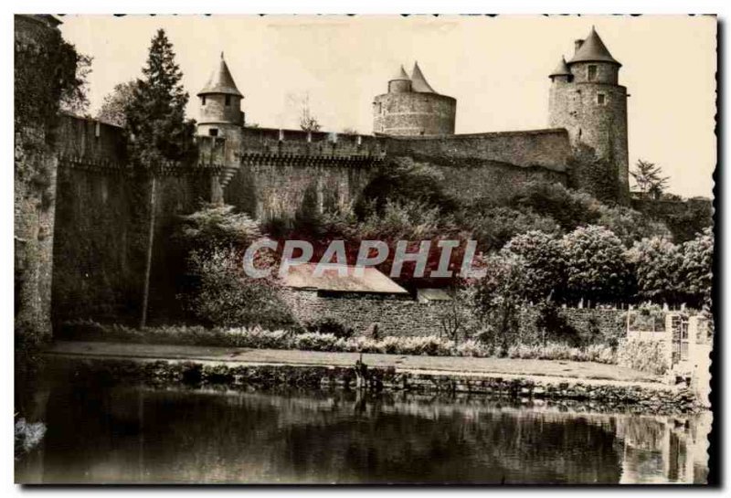 Modern Postcard Fougeres Chateau