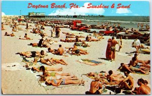 VINTAGE POSTCARD BATHERS CARS AND THE FISHING PIER AT DAYTONA BEACH 1960s