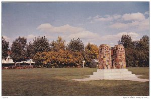 Cenopath in Memorial Park , WETASKIWIN , Alberta , Canada , 50-60s