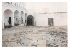 Lot344 2 the cape coast castle ghana africa door of no return