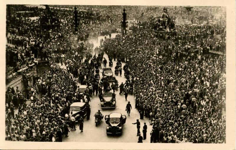 Military - World War II. France, The Official Procession Place de la Concorde...