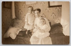 RPPC Edwardian Mother With Darling Children c1910 Real Photo Postcard L24