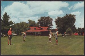 Golf Club House,Dell View Motel,Lake Delton,WI Postcard