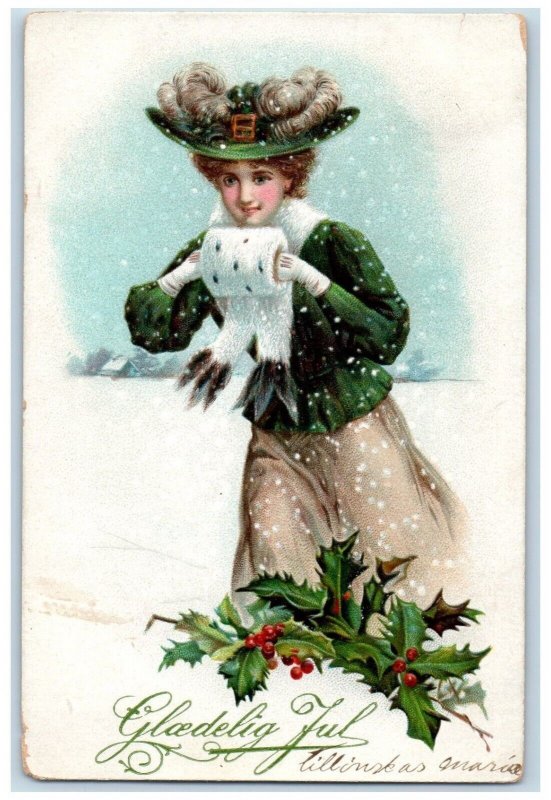1905 Christmas Pretty Victorian Handwarmer Winter Snow Holly Berries Postcard 