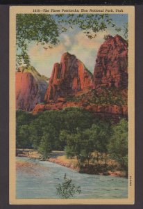 Utah The Three Patriarchs, Zion National Park - LINEN