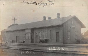 G55/ Wadsworth Illinois RPPC Postcard 1909 CM&STP Railroad Depot