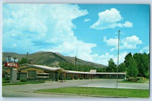 Montpelier Idaho Postcard Vir-Day Motel Exterior Roadside Signage c1960s Vintage