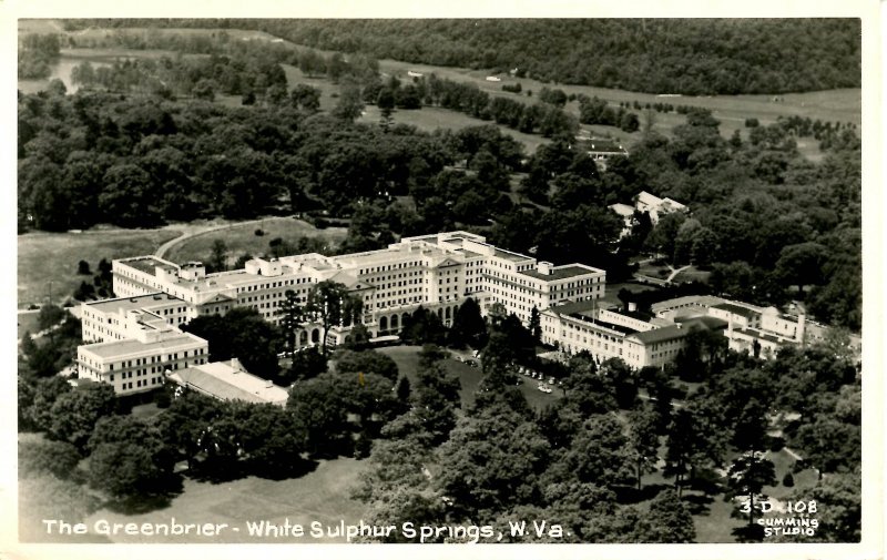 WV - White Sulphur Springs. The Greenbrier    *RPPC