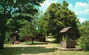 Ozarks Missouri MO, Old Matt's Cabin Shepherd Of The Hills, Vintage Postcard