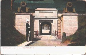 Canada Entrance To Quebec Citadel Halifax Vintage Postcard 03.82