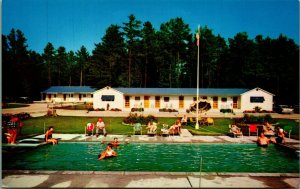 Poolside Arend's Motel North Conway New Hampshire NH UNP Chrome Postcard D13