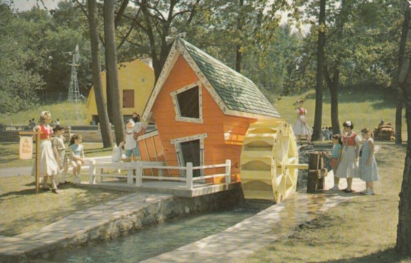 LONDON , Ontario , Canada , 40-60s ; The Jolly Miller, Storybook Gardens