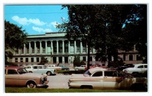 KENOSHA, Wisconsin WI ~ KENOSHA COUNTY COURT HOUSE 1957 Cool Cars Postcard