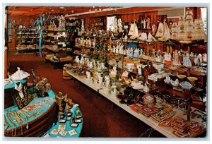 1972 Frankenmuth Bavarian Inn Gift Shop Interior Frankenmuth Michigan Postcard