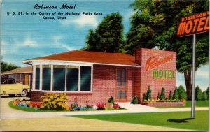 Postcard UT Kanab Robinson Motel Classic Car Highway 89 1940s A19