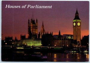 Houses of Parliament with Big-Ben Clock Tower at night - London, England