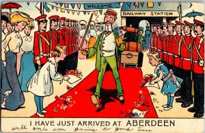 Comic, Just Arrived at Aberdeen Red Carpet c1908 Vintage Postcard D42