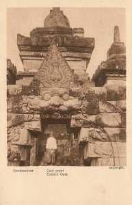 INDONESIA JAVA BOROBODUR BUDDHIST TEMPLE VINTAGE POSTCARD