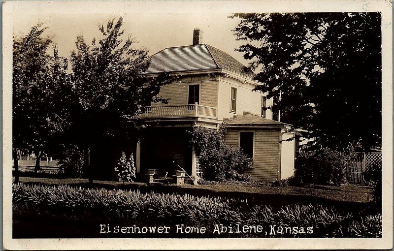 1950s ABILENE KANSAS PRSIDENT EISENHOWER HOMEPLACE REAL PHOTO POSTCARD 17-62 