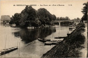 CPA Neuilly-sur-Seine - Le Pont et l'Ile d'Amour (274594)