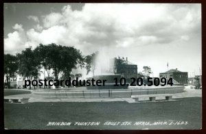 h3187 - SAULT STE. MARIE Michigan 1940s Rainbow Fountain. Real Photo Postcard