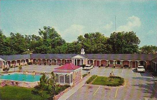 Georgia Perry New Perry Motel Pool