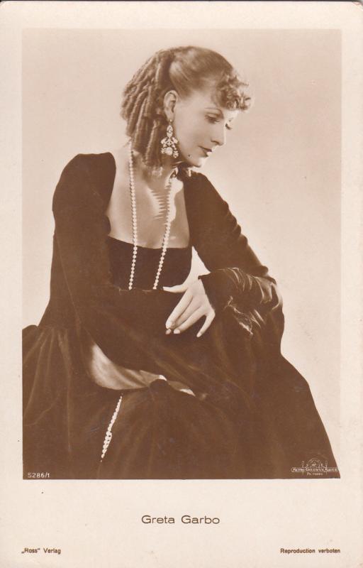 Swedish film actress international star Greta Garbo Ross Verlag Postcard