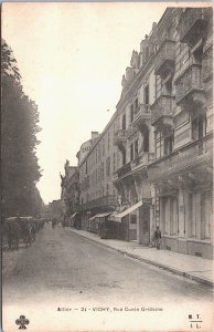 France Allier Vichy Rue Cunin Gridaine Vintage Postcard 09.13