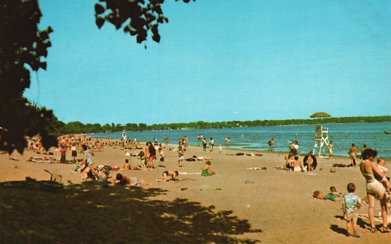 Vintage Postcard Municipal Bathing Beach Crowd Fine Sand Plattsburg New York NY