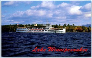 Postcard - M/S Mount Washington, Lake Winnipesaukee - New Hampshire