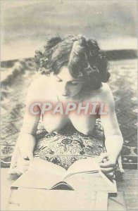 COPY Nude with Book