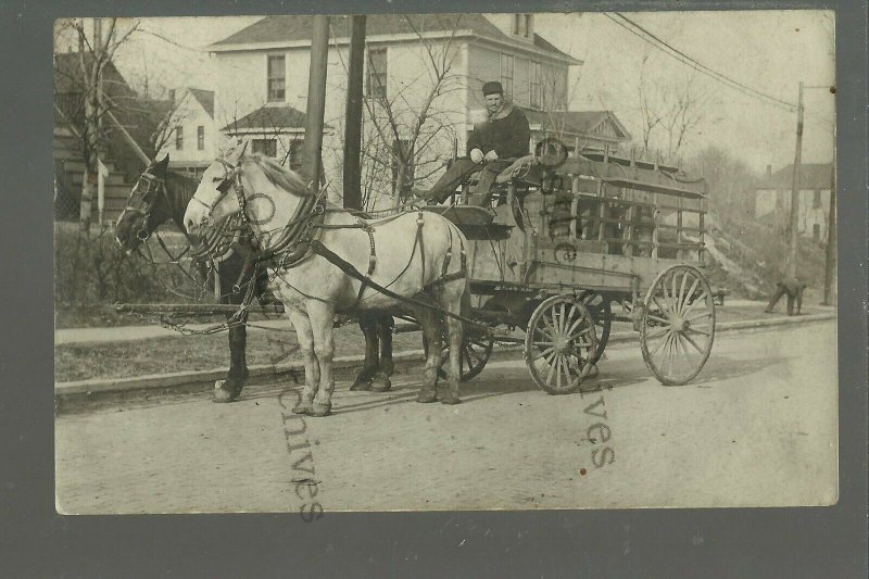 Omaha NEBRASKA RPPC 1911 DRAY DELIVERY WAGON Street Scene BARRELS Brewery? | Topics - Business & Work - Other, Postcard / HipPostcard Omaha NEBRASKA RPPC 1911 DRAY DELIVERY WAGON Street Scene BARRELS Brewery? | Topics - Business & Work - Other, Postcard / HipPostcard