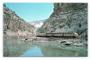 Denver & Rio Grande Western Railroad's Rio Grande Zephyr Colorado Postcard