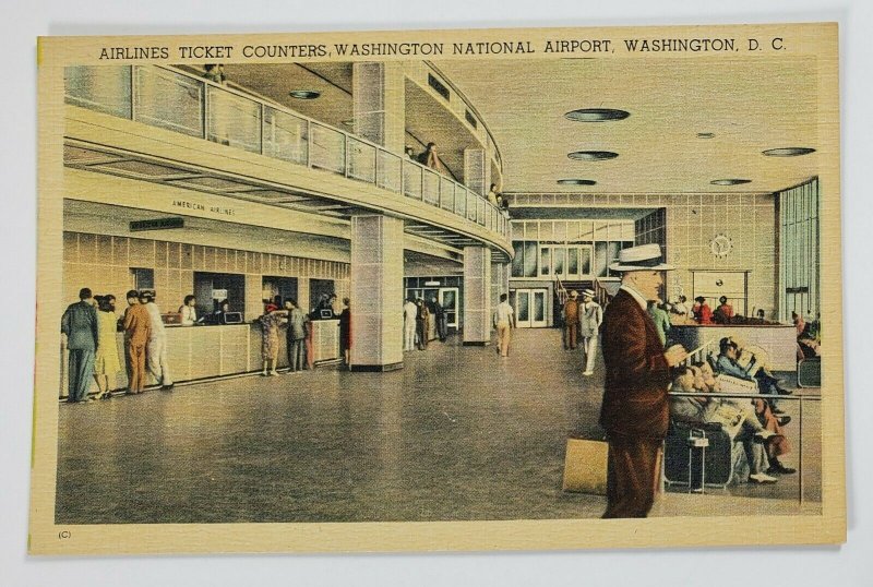 Washington DC Washington National Airport Airlines Ticket Counter Postcard Q18