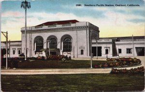 Southern Pacific Station Oakland California Vintage Postcard C106