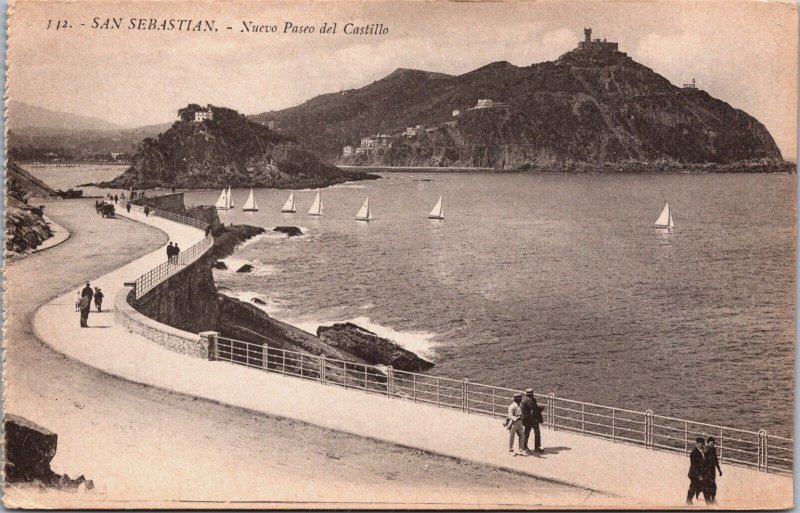 Spain San Sebastian Nuevo Paseo del Castillo Vintage Postcard C171