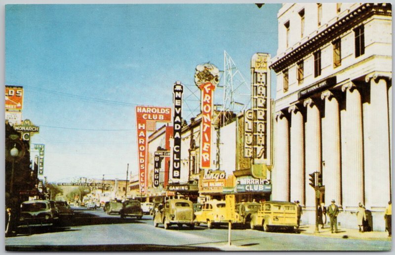 Reno NV Virginia Street Casino Row Nevada USA Postcard H71