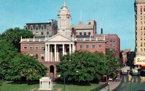 Old State House and World War Memorial,Hooker Square,Hartford,CT