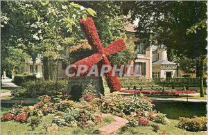 Postcard Moderne Vichy (Allier) Allier Park Aurillac Moulin Rouge