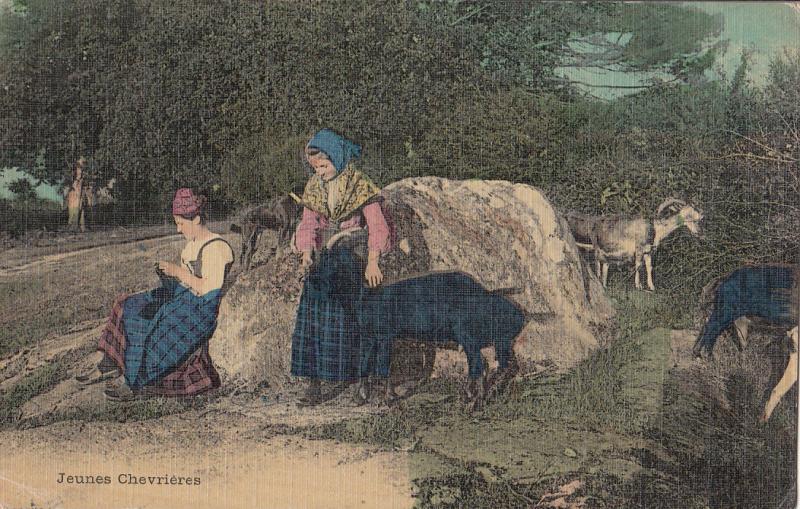 JEUNES FEMMES CHEVRIERES FRENCH WOMEN WITH GOATS FOLK COSTUMES VINTAGE POSTCARD