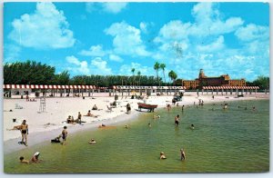 M-56673 Spa Beach Million Dollar Pier St Petersburg Florida Vinoy Hotel