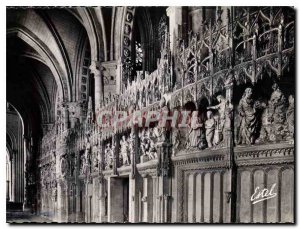 Modern Postcard The Cathedral of Chartres