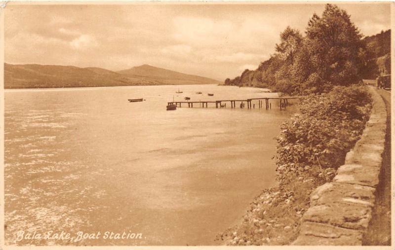 BALA LAKE GWYNEDD WALES UK  BOAT STATION FRITHS PHOTO POSTCARD