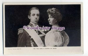 r1619 - Spanish Royalty - King Alfonso XIII & Queen Victoria - postcard