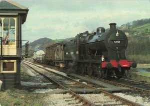 Locomotive Train Depot Taunton Somerset, England Continental Postcard 10C1-178