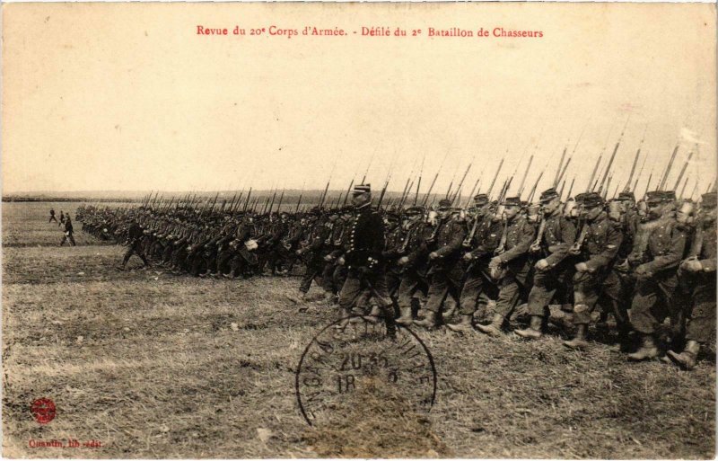 CPA Militaire Nancy - Revue du 20e Corps d'Armée (90768)