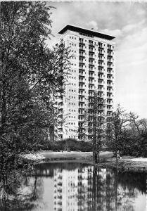 B62761 Berlin Tiergarten Hochhaus im Hansaviertal   germany