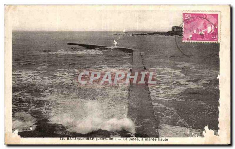 Old Postcard Batz Sur Mer La Jetee has high Maree